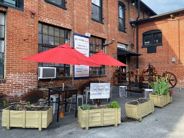 More Photos Of 441 E Market St, York Loft Creative Space For Lease