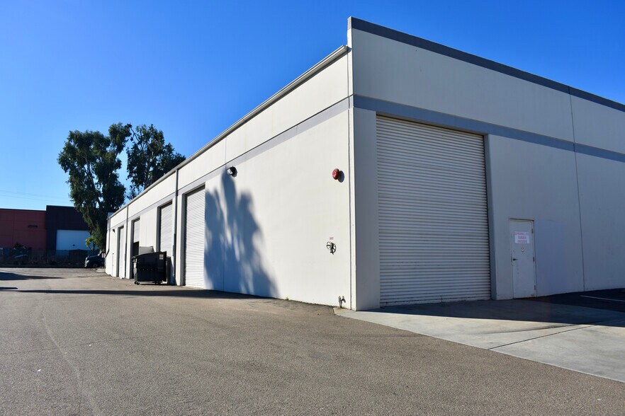 More Photos Of 316-392 Coogan Way, El Cajon Unknown For Lease