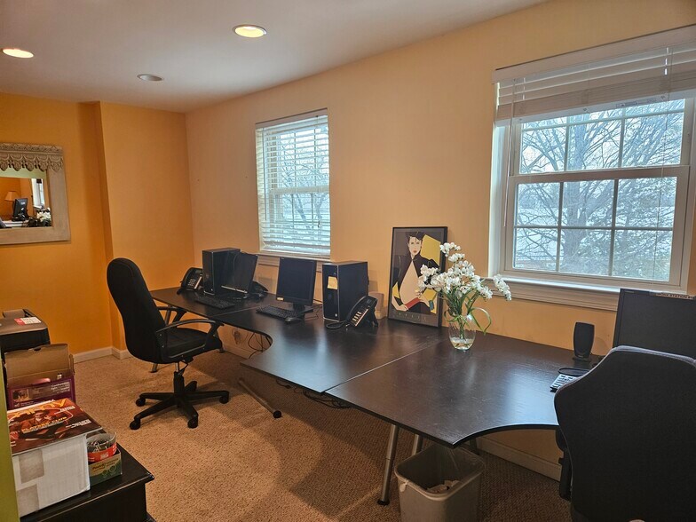 More Photos Of 124 E Broad St, Falls Church Office For Sale