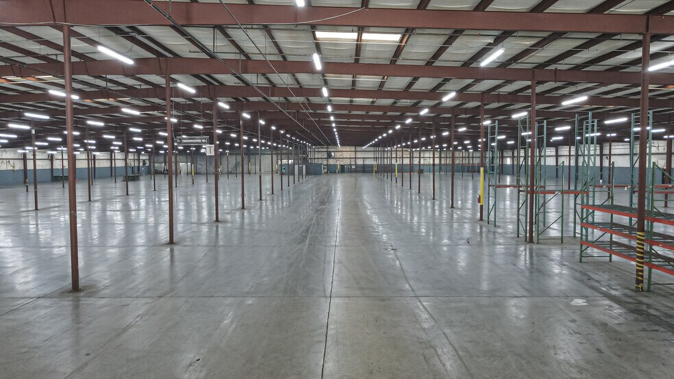 More Photos Of 234 Industrial Park Rd, Abbeville Manufacturing For Sale