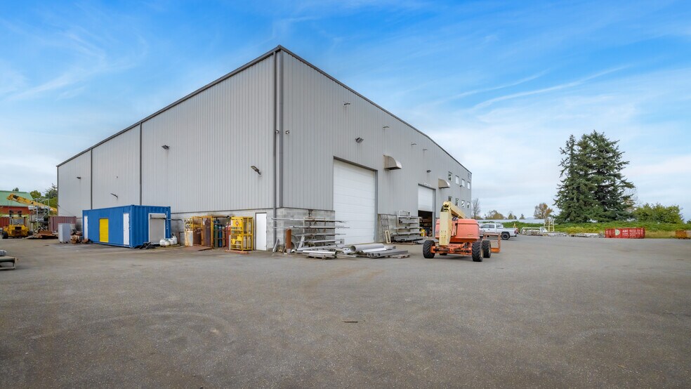 More Photos Of 29781 Fraser Hwy, Abbotsford Warehouse For Lease
