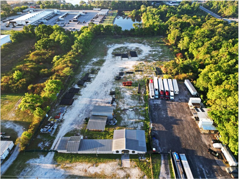 More Photos Of 2705 E Main St, Lakeland Land For Lease