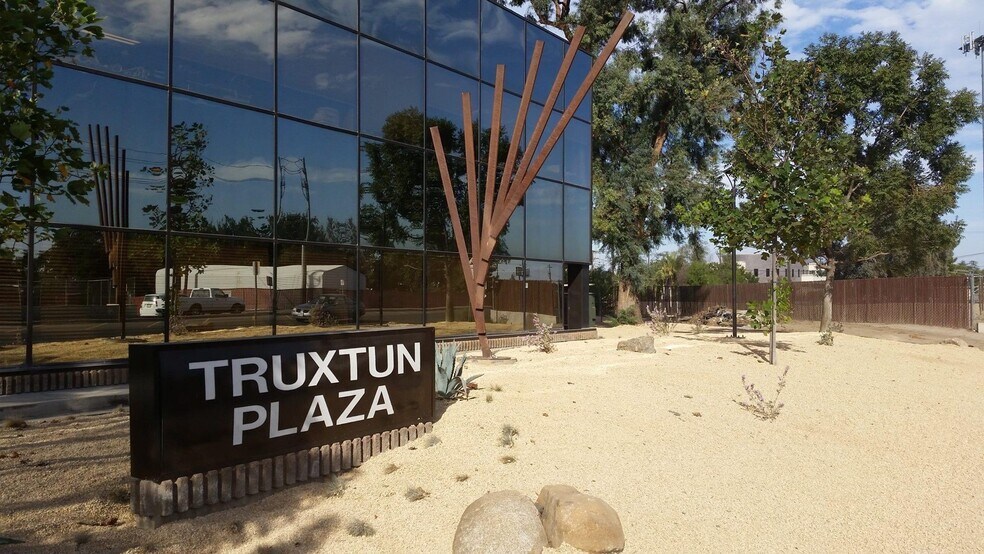 More Photos Of 3434 Truxtun Ave, Bakersfield Office For Lease