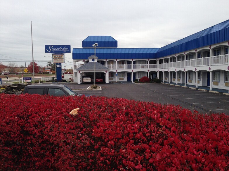 Primary Photo Of 633 White Horse Pike, Absecon Hotel For Sale