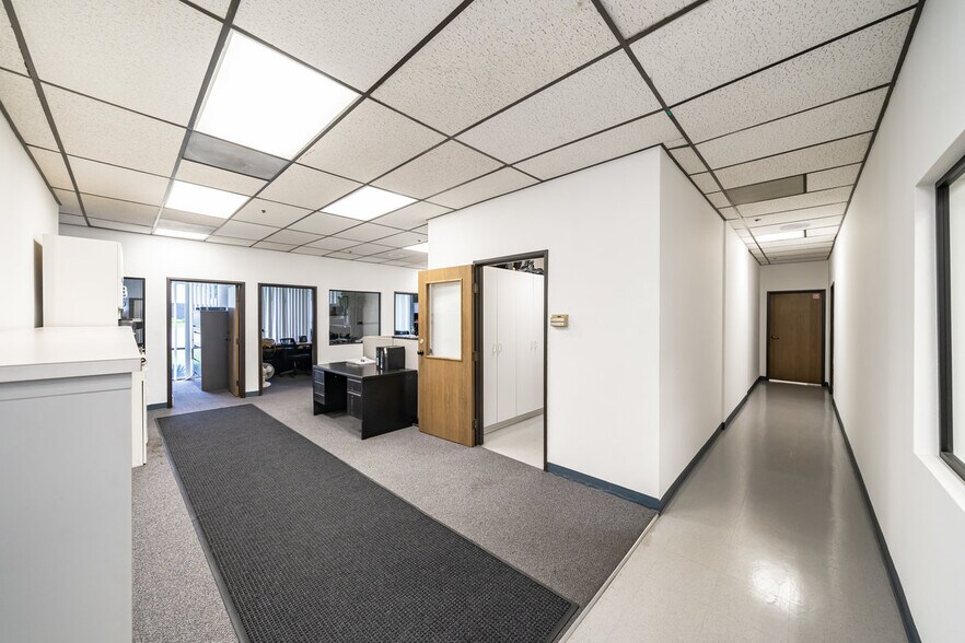 More Photos Of 231 W Blueridge Ave, Orange Manufacturing For Sale