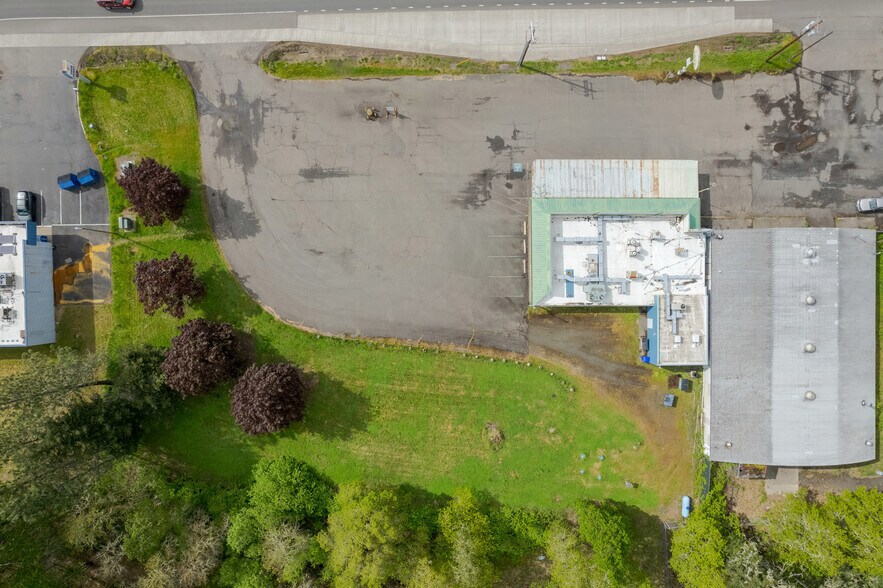 More Photos Of 25903 OR-126 Hwy, Veneta Restaurant For Sale