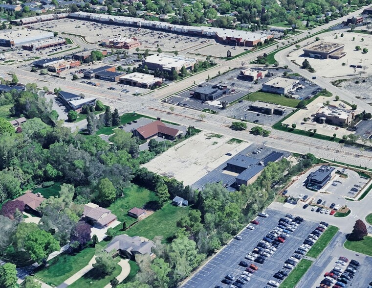 More Photos Of 5111-5121 S 76th St, Greendale Land For Lease