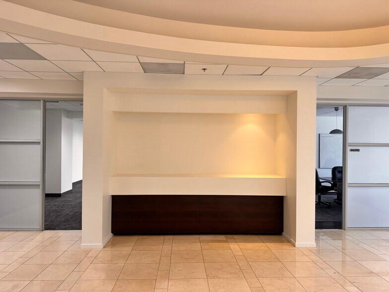 More Photos Of 2151 E Grand Ave, El Segundo Office For Lease