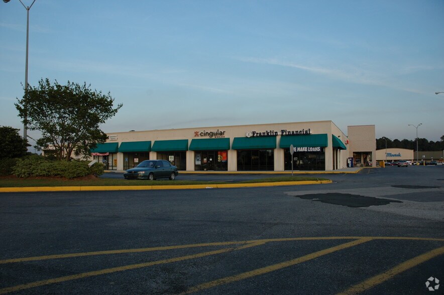 More Photos Of 103 Talmadge Dr, Moultrie Freestanding For Sale