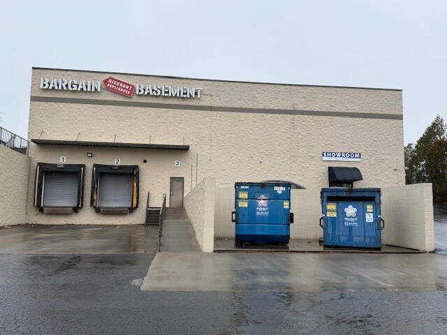More Photos Of 2315 Catawba Valley Blvd SE, Hickory Unknown For Lease