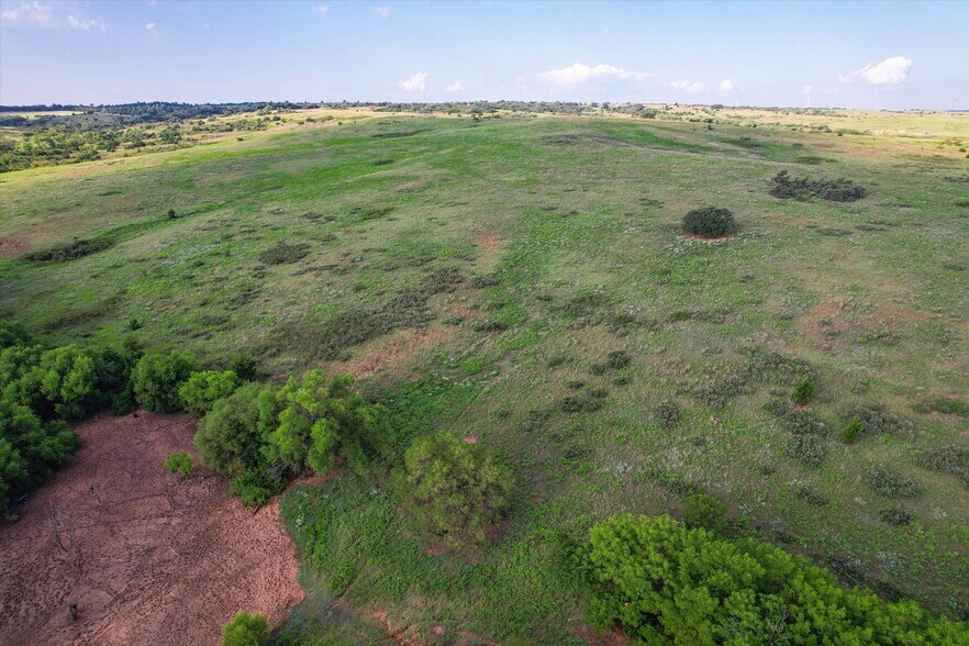 More Photos Of 10807 N 1960 Rd, Elk City Land For Sale