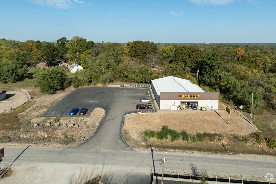 More Photos Of 425 Hunt St, Leadwood Freestanding For Sale