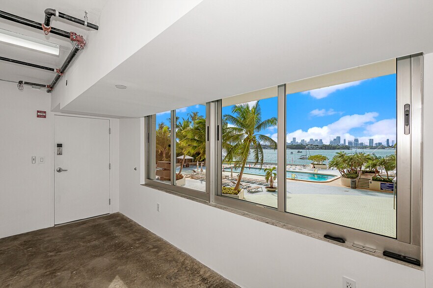More Photos Of 1200 West Ave, Miami Beach Apartments For Sale