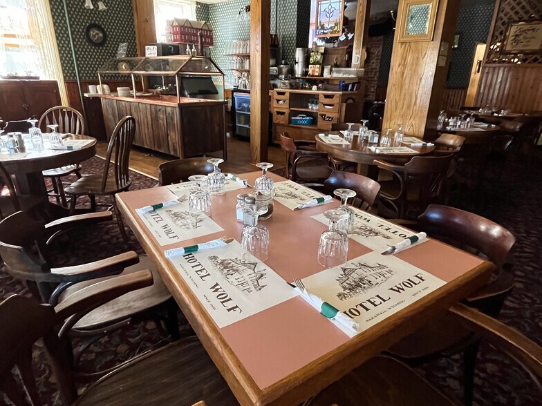 More Photos Of 101 E Bridge Ave, Saratoga Hotel For Sale