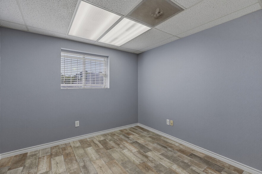 More Photos Of 32402 Tamina Rd, Magnolia Warehouse For Sale