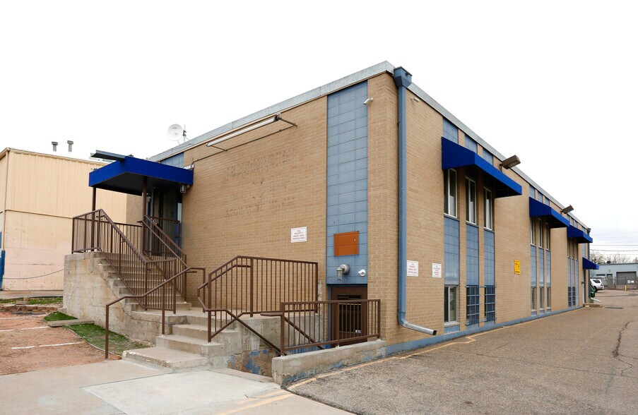 Primary Photo Of 2941 W 19th Ave, Denver Office For Lease