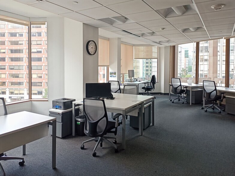 More Photos Of 1050 Connecticut Ave NW, Washington Coworking Space