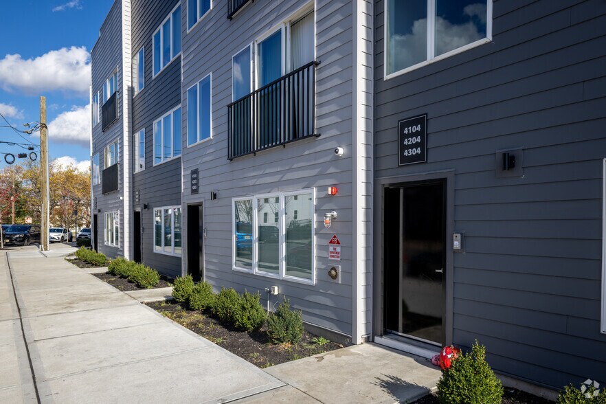More Photos Of 746-758 South 14th St, Newark Apartments For Sale