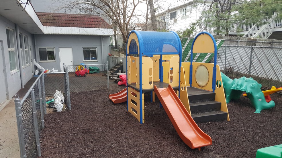 More Photos Of 80 Woodrow Rd, Staten Island Daycare Center For Sale