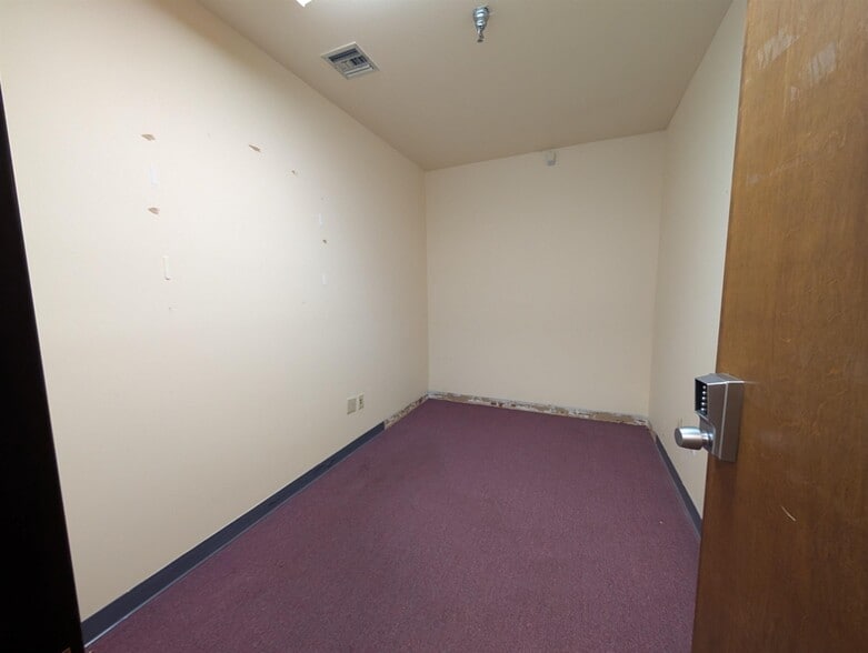 More Photos Of 2511 Fire Rd, Egg Harbor Township Light Distribution For Sale