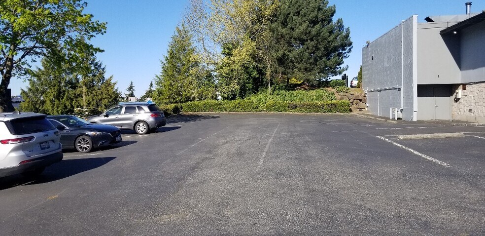 More Photos Of 4010 196th St SW, Lynnwood Restaurant For Sale