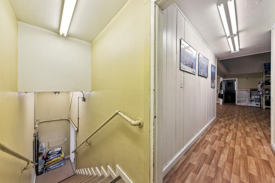 More Photos Of 2205 Lake Tahoe Blvd, South Lake Tahoe Storefront Retail Office For Sale