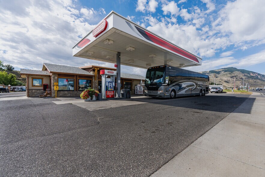 More Photos Of 130 Yellowstone Ave, Cody Convenience Store For Sale