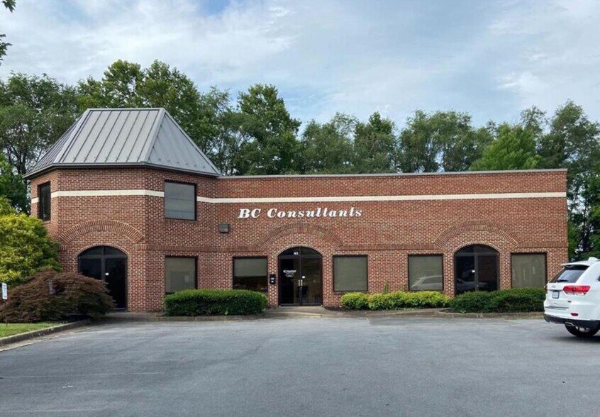 43 W Jubal Early Dr, Winchester, VA 22601 Retail For Lease