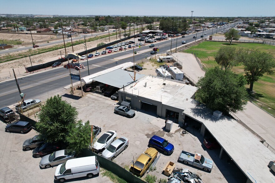 More Photos Of 8326 Alameda Ave, El Paso Auto Repair For Sale