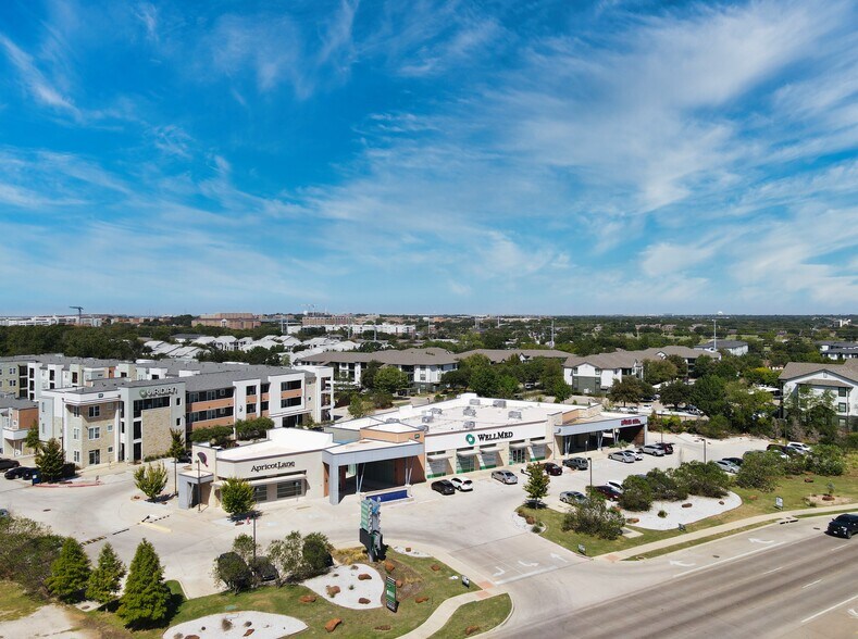 More Photos Of 500 Fort Worth Dr, Denton Storefront Retail Office For Sale