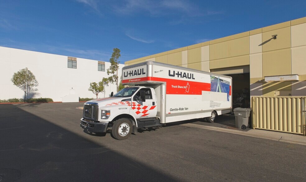 More Photos Of 1361 Rocky Point Dr, Oceanside Warehouse For Sale