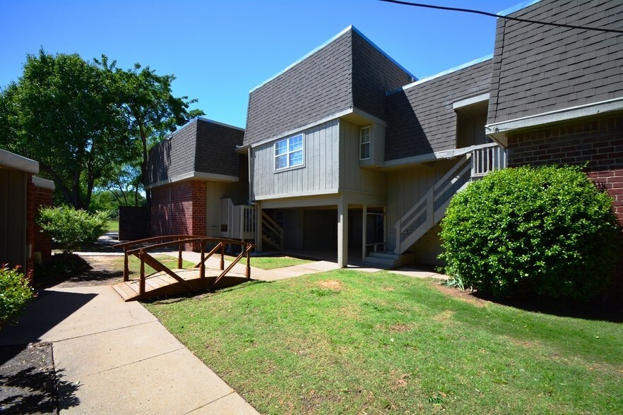 More Photos Of 3218 S 93rd East Ave, Tulsa Apartments For Sale