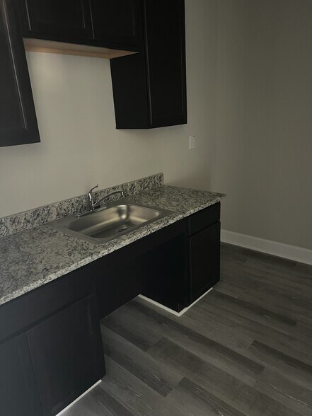 More Photos Of 13803 Madera Run, Humble Office For Sale