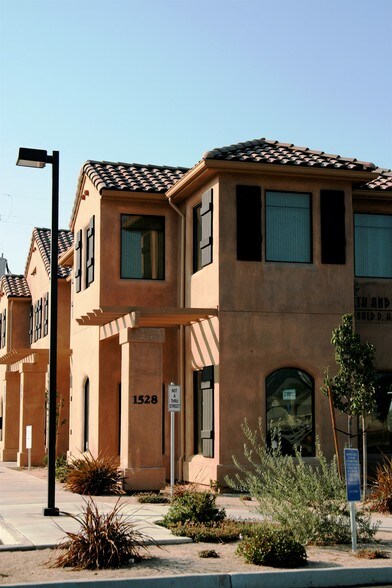More Photos Of 1528 Plumas Ct, Yuba City Medical For Lease
