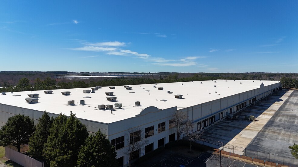 More Photos Of 237 Greenwood Industrial Ct, McDonough Distribution For Lease