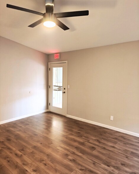 More Photos Of 4038 E Thistle Landing Dr, Phoenix Assisted Living For Lease