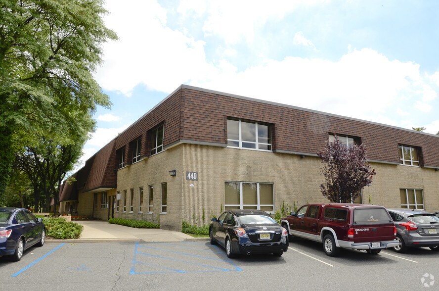 More Photos Of 440 Benigno Blvd, Bellmawr Flex For Sale