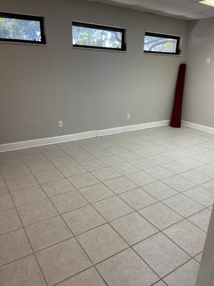 More Photos Of 701 N Hercules Ave, Clearwater Medical For Lease