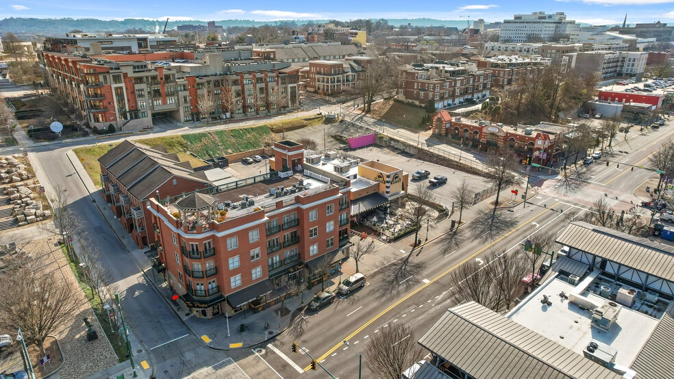 More Photos Of 100 Market St, Chattanooga Storefront For Sale