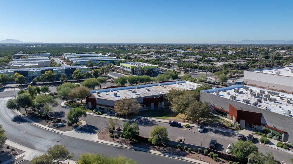 More Photos Of 4220 E McDowell Rd, Mesa Warehouse For Sale