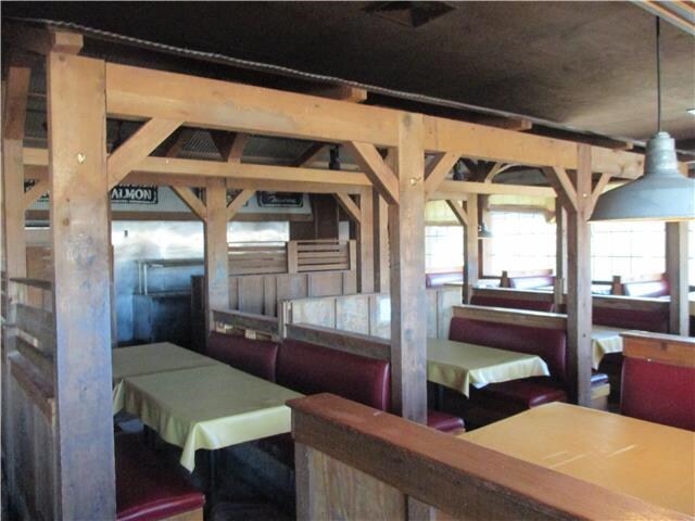 More Photos Of 413 Wilson Ave, Tullahoma Restaurant For Sale