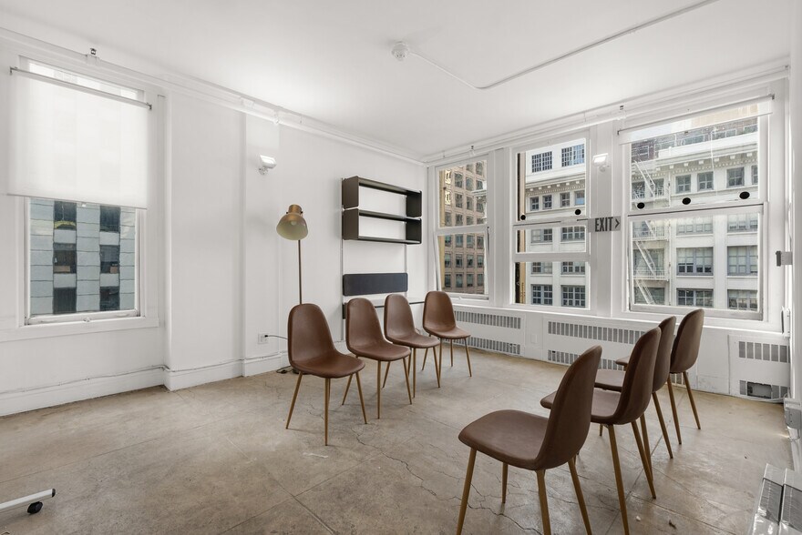 More Photos Of 576 Sacramento St, San Francisco Office For Lease