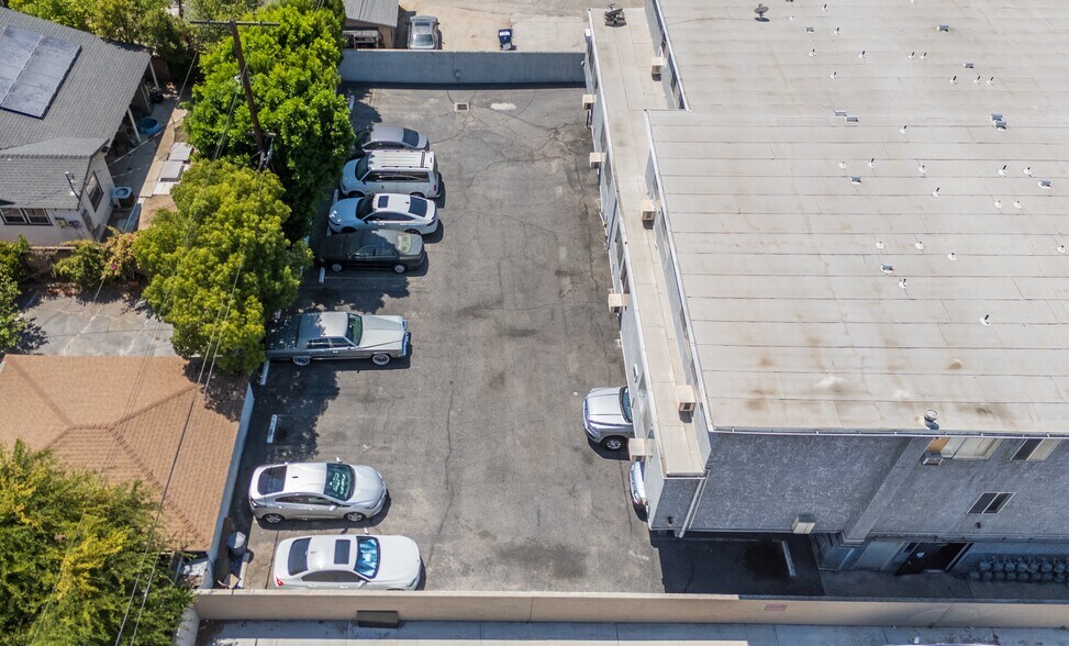 More Photos Of 6242-6248 Vineland Ave, North Hollywood Apartments For Sale