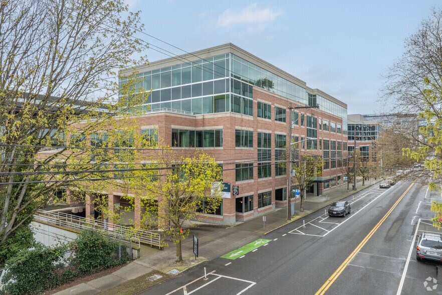 More Photos Of 1100 Dexter Ave N, Seattle Coworking Space