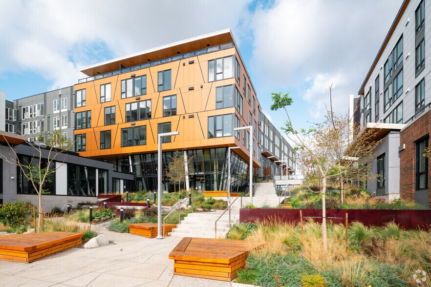 More Photos Of 2309 S Jackson St, Seattle Apartments For Lease