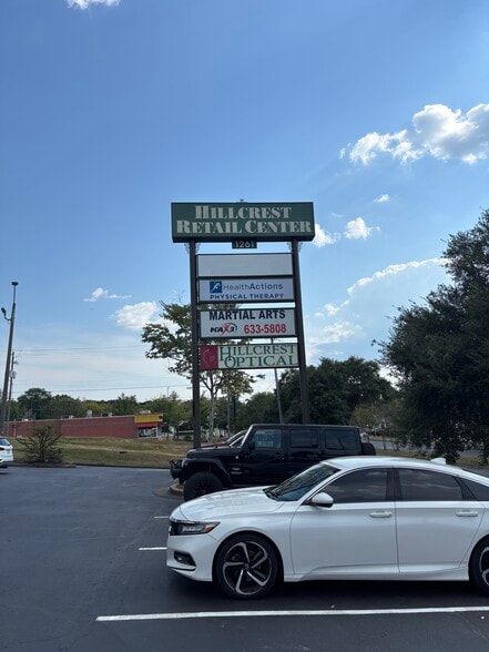 More Photos Of 1261 Hillcrest Rd, Mobile Unknown For Lease