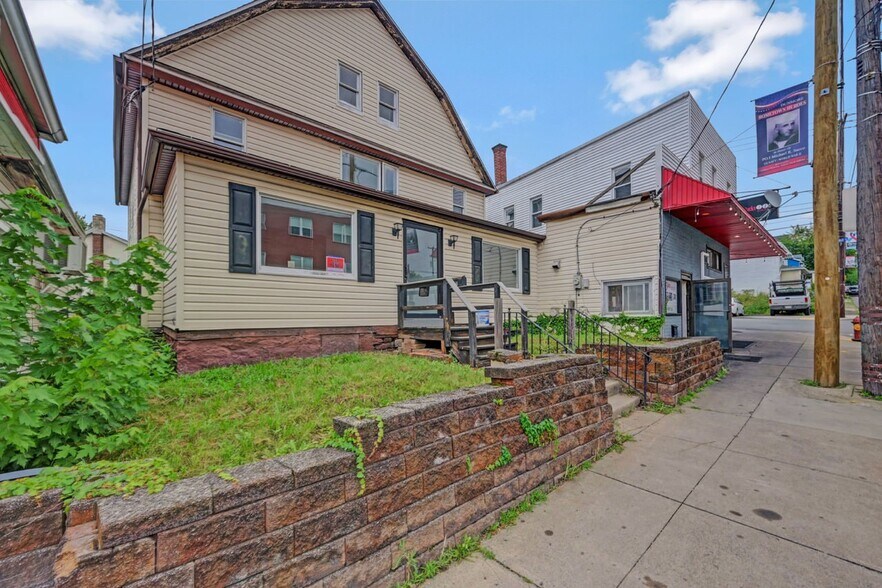 More Photos Of , Scranton General Retail For Sale