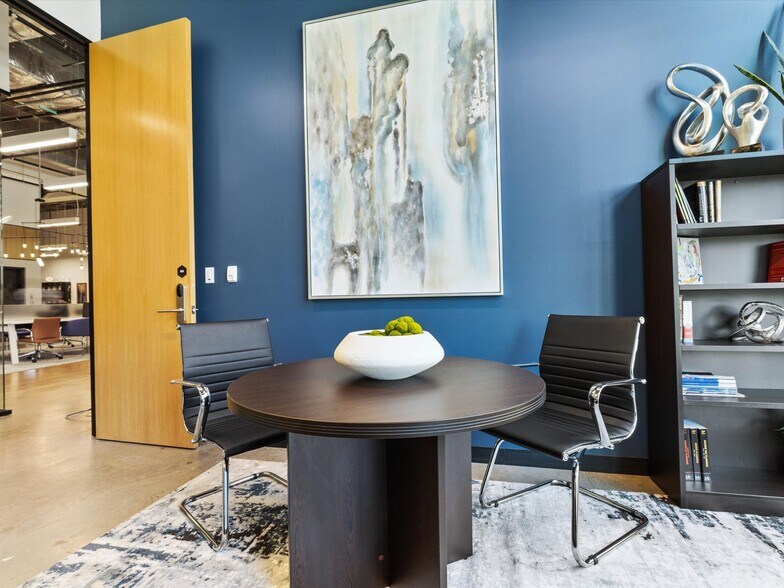 More Photos Of 550 Reserve St, Southlake Loft Creative Space For Lease