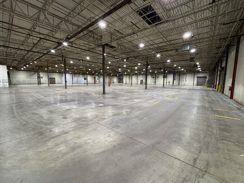 More Photos Of 504 N Ashe Ave, Dunn Warehouse For Sale