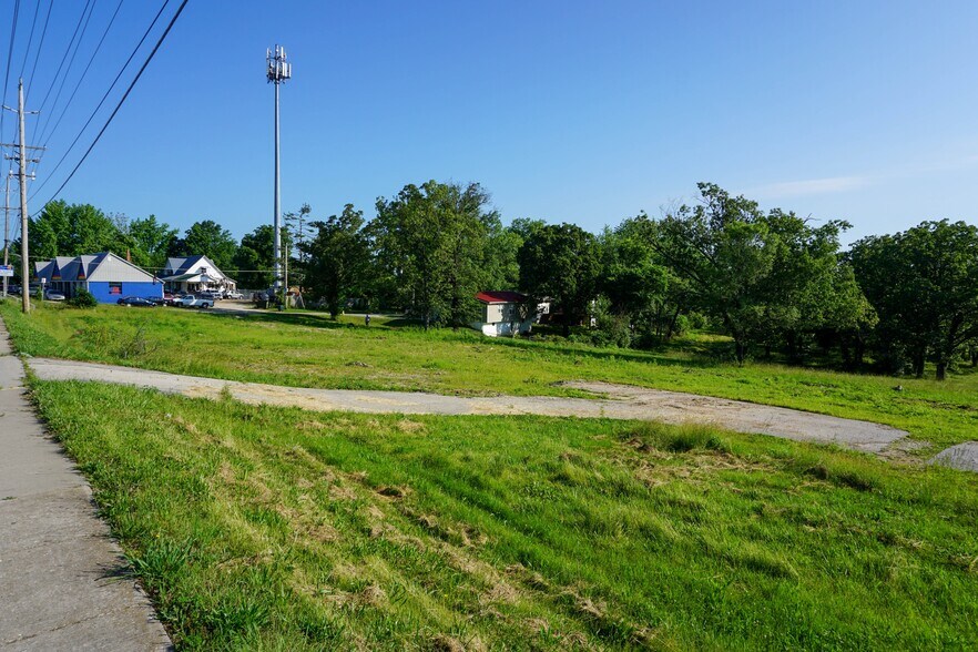 More Photos Of 1349 E 72 Hwy, Rolla Land For Sale